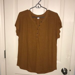 Burnt orange button down tee